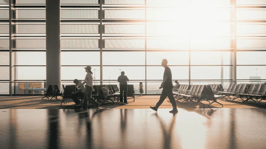 Make Money While Travelling in Melbourne - Earn as You Assist