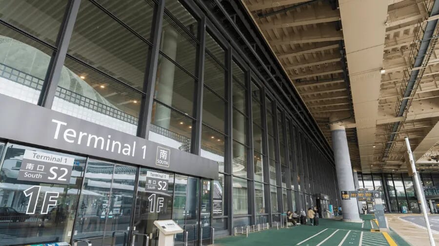 Trusted Travel Companions for Hire in Toronto - Book now